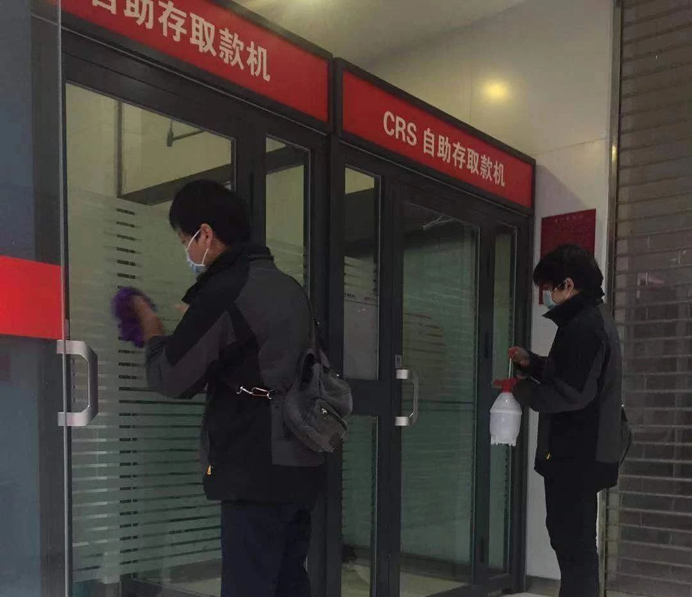 K8凯发天生赢家一触即发剧情