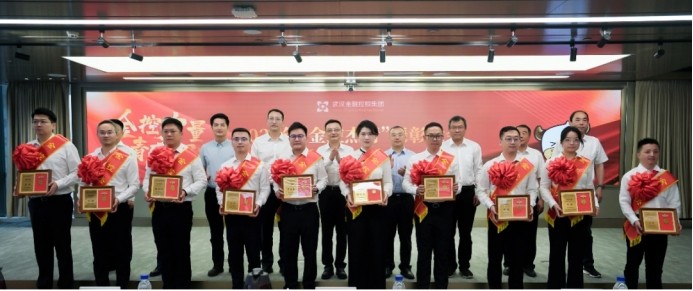 K8��������Ӯ��һ����������