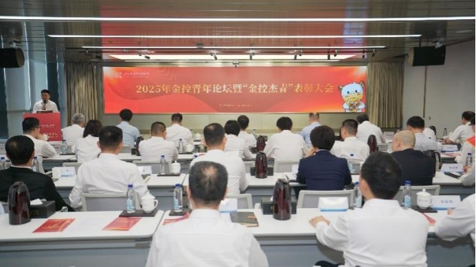 K8��������Ӯ��һ����������