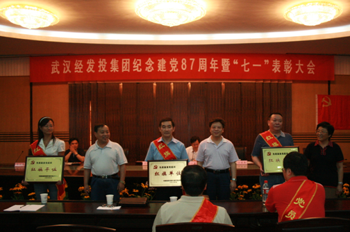 K8��������Ӯ��һ����������