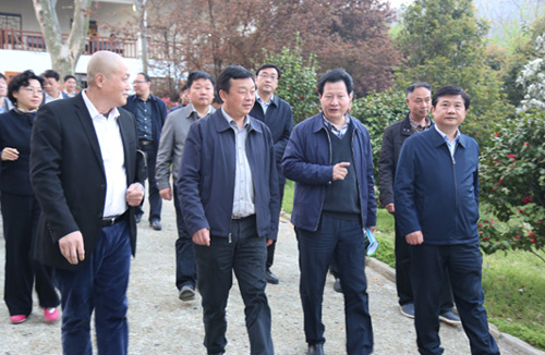 K8��������Ӯ��һ����������